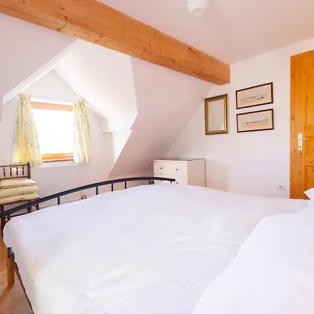 Holiday home Katricnek *