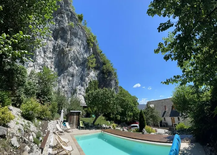 Katricnek Bohinjska Bela